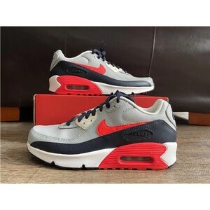 Nike Air Max 90 LTR Shoe Size 6.5Y Lt Smoke Grey CD6864-021